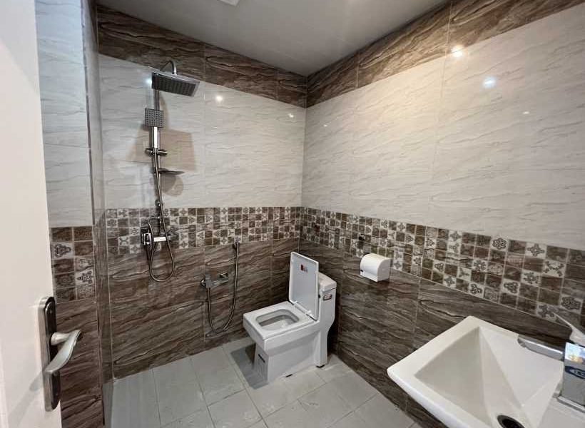 آپارتمان کد 20 زیرآب 9868