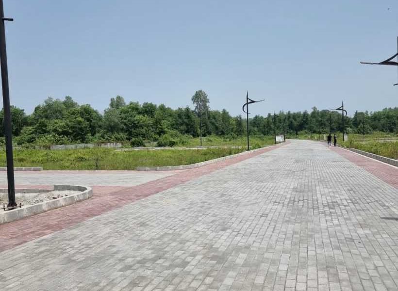 زمین کد 21 در زیرآب 87686