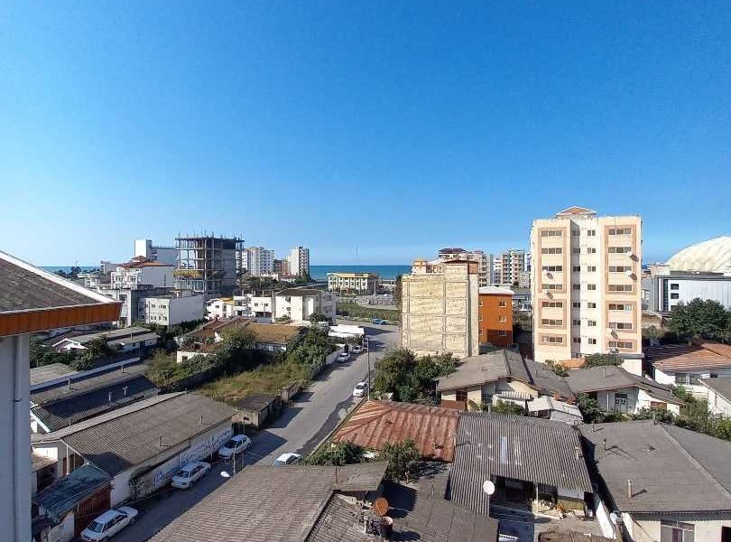 آپارتمان کد 30 در باقرتنگه 98668658