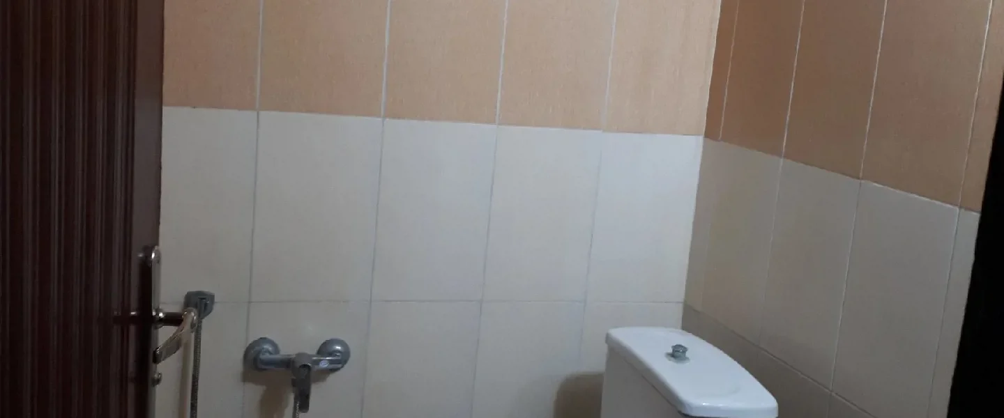 سرویس بهداشتی فرنگی آپارتمان در بابلسر 486463