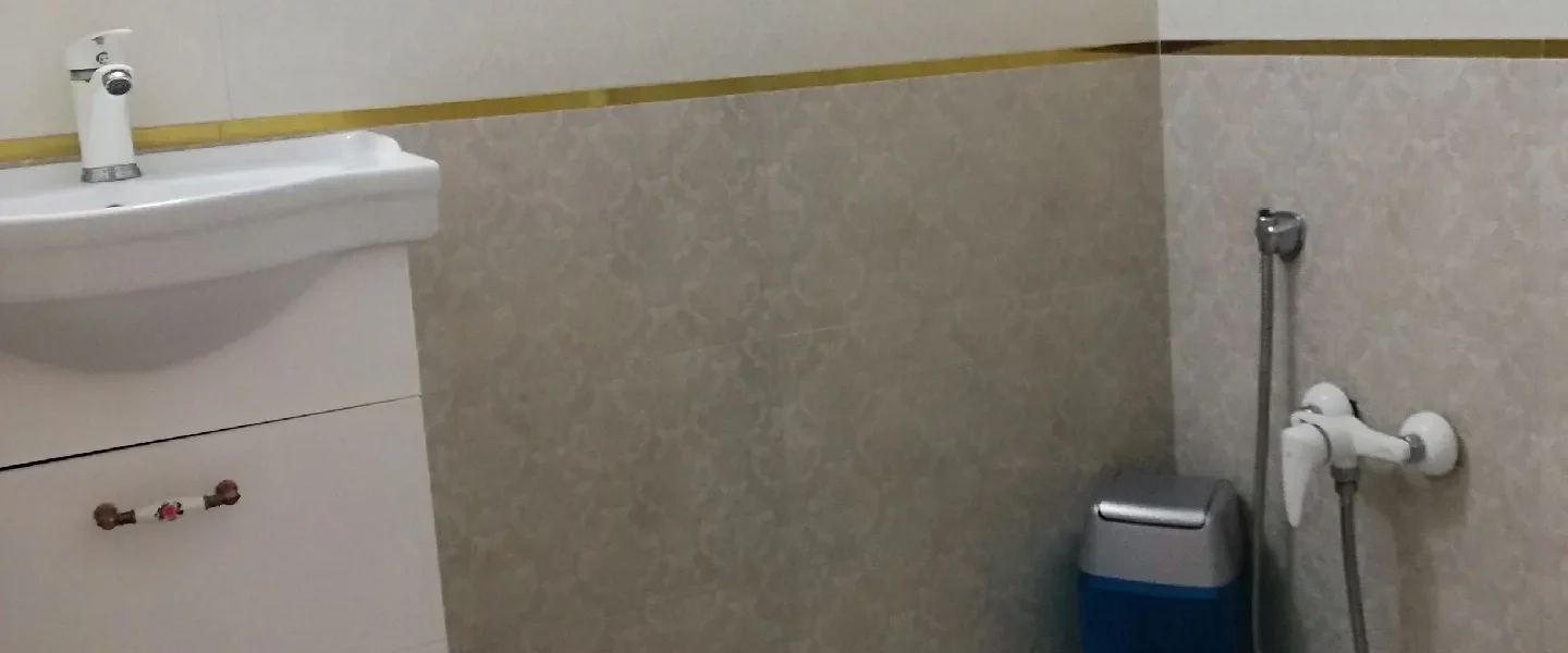 سرویس بهداشتی ایرانی و روشو آپارتمان در بابلسر 4846