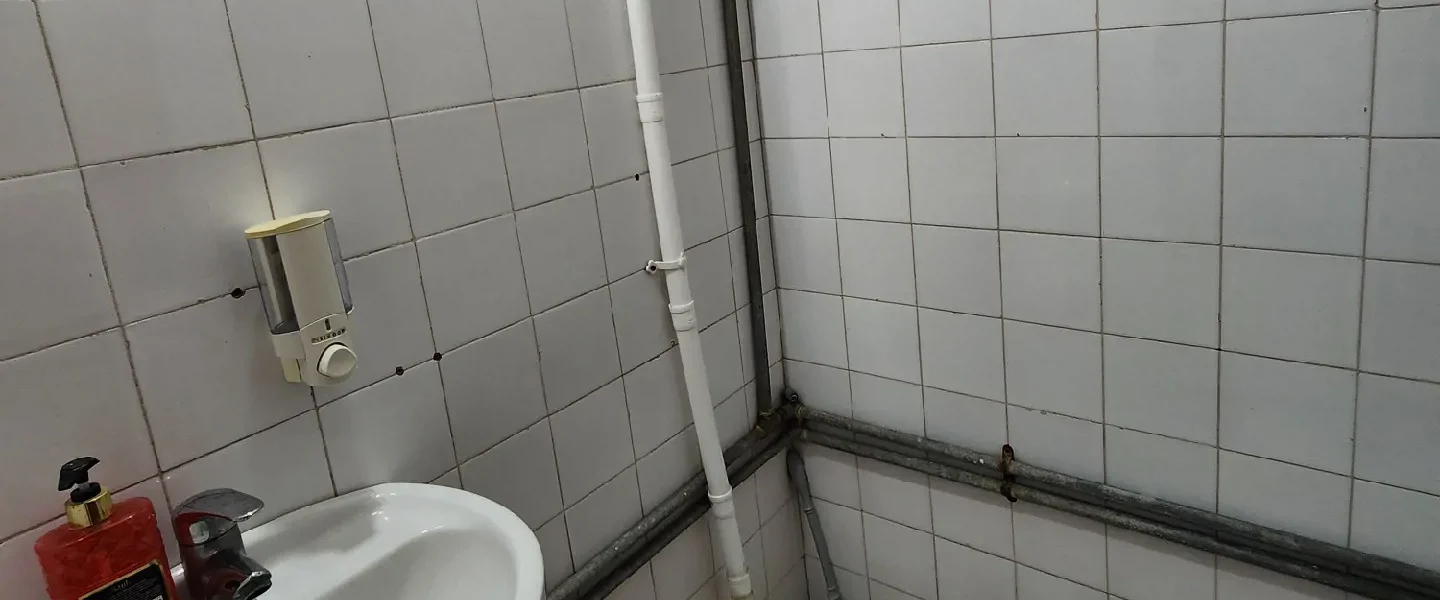 سرویس بهداشتی ایرانی واحد آپارتمان در سوادکوه 8478947649